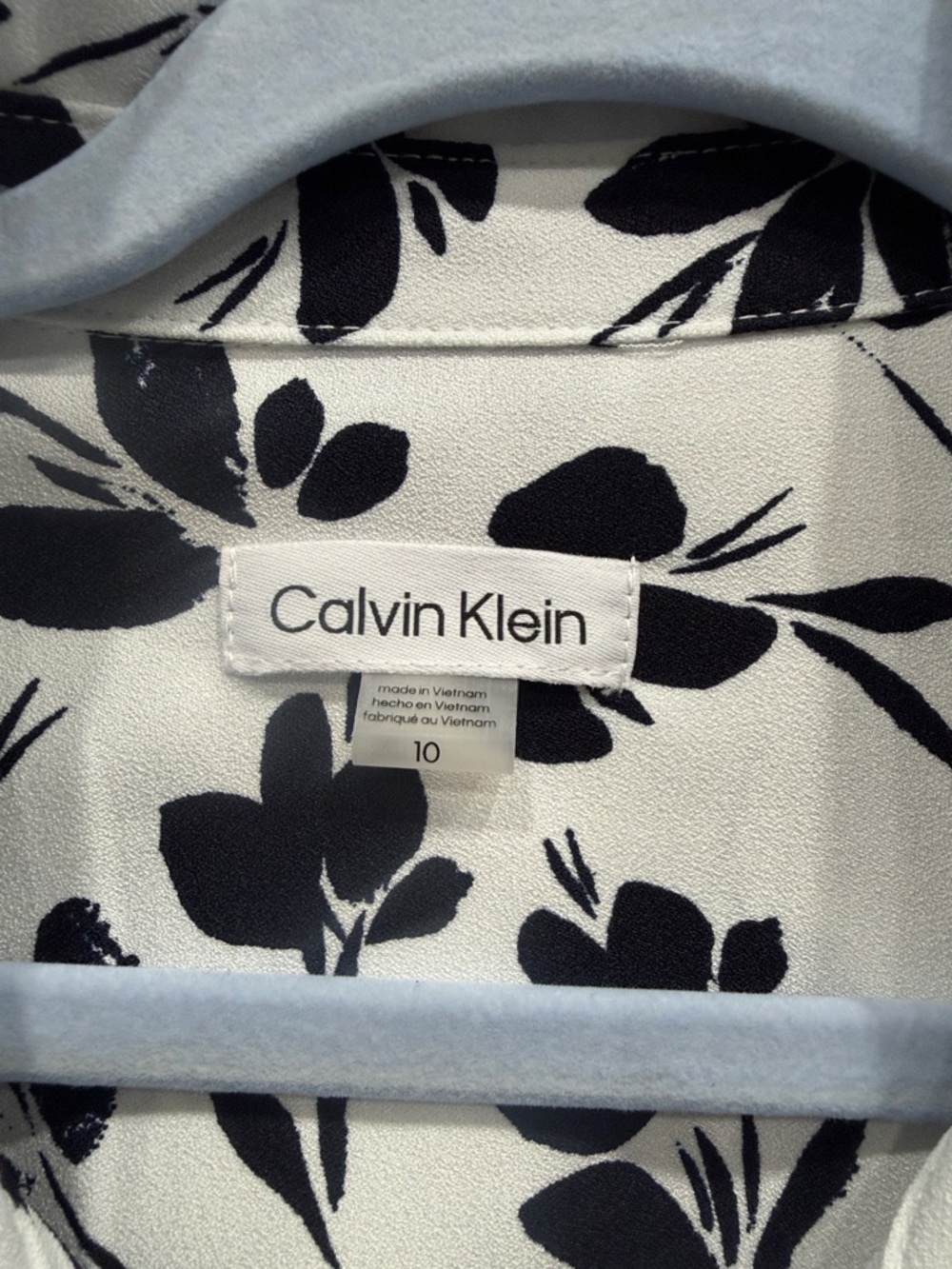 Calvin Klein White Midi Shirt Dress w/DARK NAVY BLUE Floral Print with Pockets - Picture 2 of 16